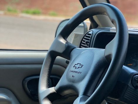 Chevrolet Silverado G. Blazer DLX/ Std 4.2 Dies.TB