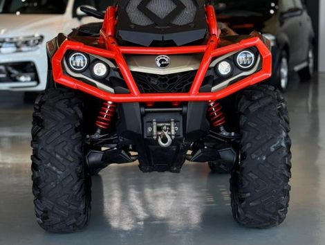 CAN-AM OUTLANDER