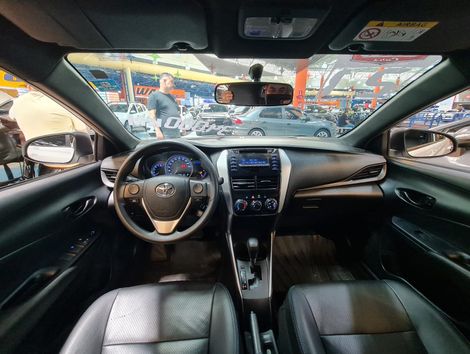 Toyota YARIS XL Live 1.3 Flex 16V 5p Aut.