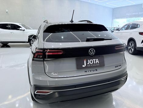 VolksWagen Nivus Highline 1.0 200 TSI Flex Aut.