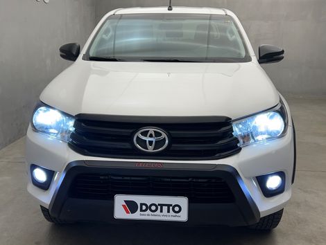 Toyota Hilux CD SR CHALL. 4x4 2.8 TDI Dies Aut.