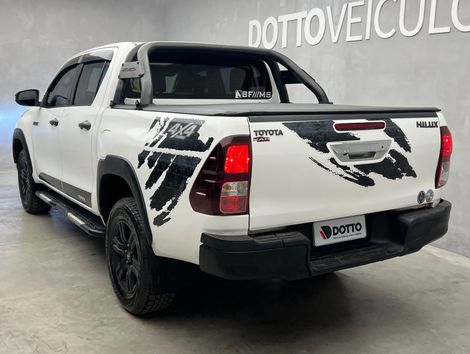 Toyota Hilux CD SR CHALL. 4x4 2.8 TDI Dies Aut.