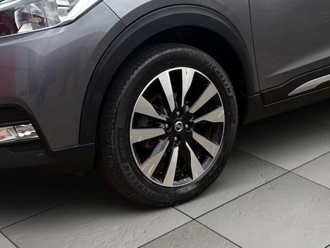 Nissan KICKS SV 1.6 16V FlexStar 5p Aut.