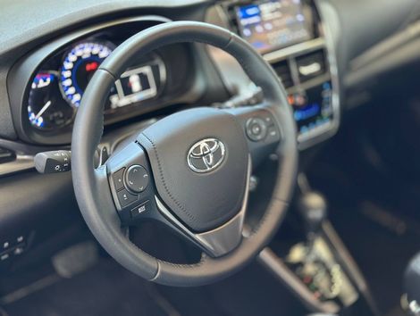 Toyota YARIS XLS 1.5 Flex 16V 5p Aut.