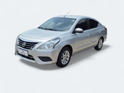 Nissan VERSA SV 1.6 16V FlexStart 4p Aut.