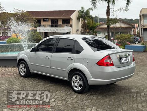 Ford Fiesta Sed. 1.6 8V Flex 4p