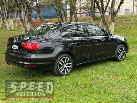 VolksWagen JETTA Highline 2.0 TSI 16V 4p Tiptronic