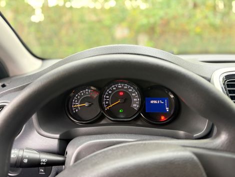 Renault SANDERO Expression Hi-Power 1.6 8V 5p