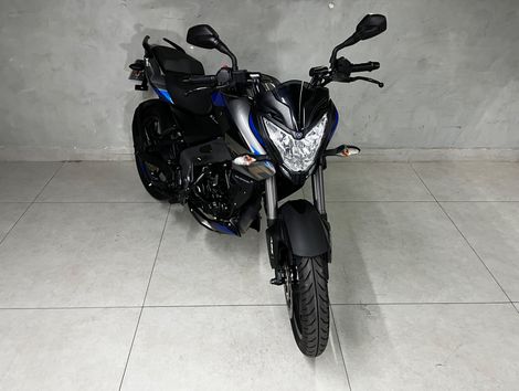 BAJAJ DOMINAR 160