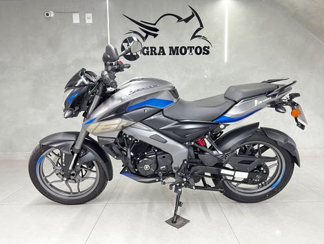 BAJAJ DOMINAR 160