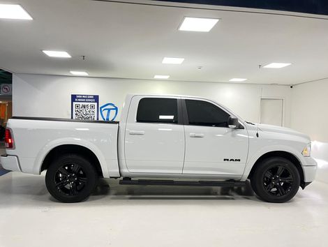 RAM CLASSIC LARAMIE 5.7 CD V8 4X4 Aut.