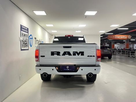 RAM CLASSIC LARAMIE 5.7 CD V8 4X4 Aut.