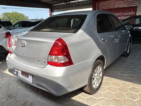 Toyota ETIOS X Plus Sedan 1.5 Flex 16V 4p Mec.