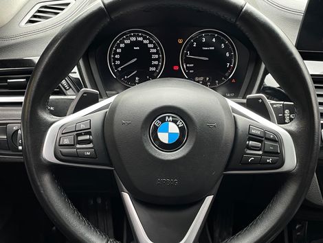 BMW X1 SDRIVE 20i X-Line 2.0 TB Active Flex