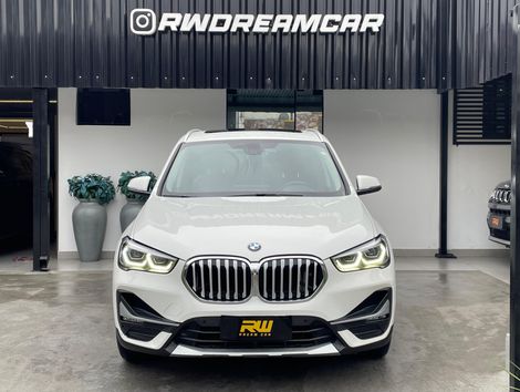 BMW X1 SDRIVE 20i X-Line 2.0 TB Active Flex
