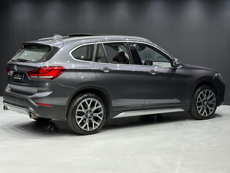BMW X1 SDRIVE 20i X-Line 2.0 TB Active Flex