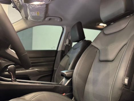 Jeep COMPASS LONG. T270 1.3 TB 4x2 Flex Aut.