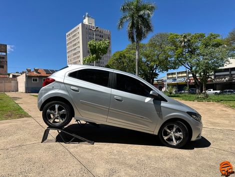 Chevrolet ONIX HATCH LTZ 1.4 8V FlexPower 5p Aut.