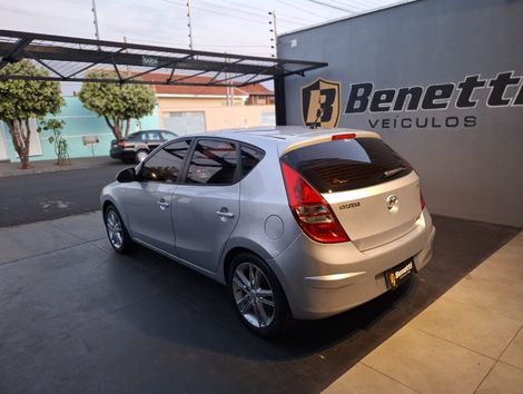 Hyundai i30 2.0 16V 145cv 5p Aut.