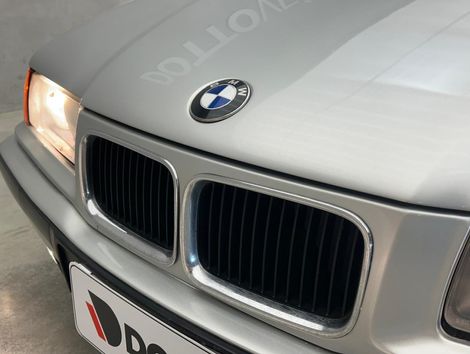 BMW 325iA