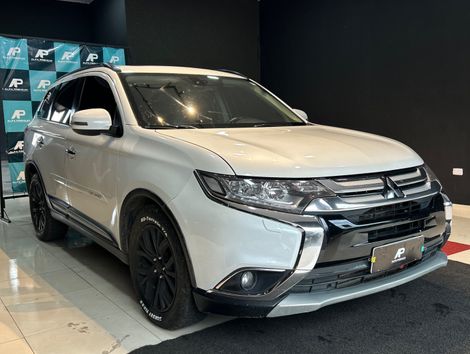 Mitsubishi OUTLANDER 2.2 165cv Diesel Aut.