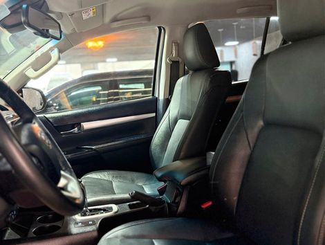 Toyota Hilux CD SRX 4x4 2.8 TDI 16V Diesel Aut.