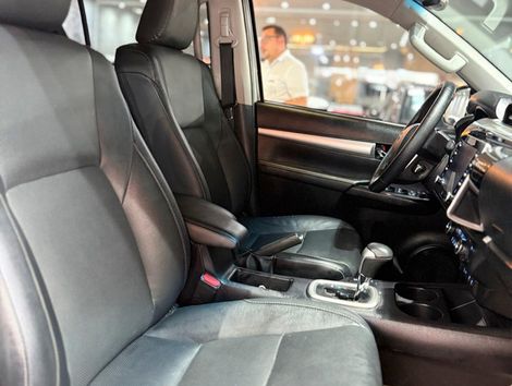 Toyota Hilux CD SRX 4x4 2.8 TDI 16V Diesel Aut.