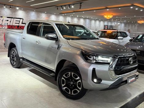 Toyota Hilux CD SRX 4x4 2.8 TDI 16V Diesel Aut.