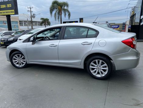 Honda Civic Sedan LXS 1.8/1.8 Flex 16V Aut. 4p