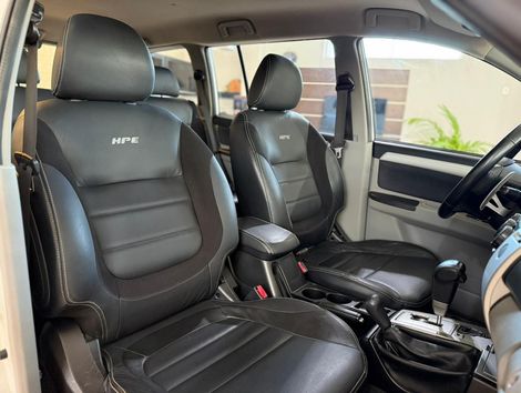 Mitsubishi Pajero HPE 3.2 4x4 T.I. Dies. 5p Aut.