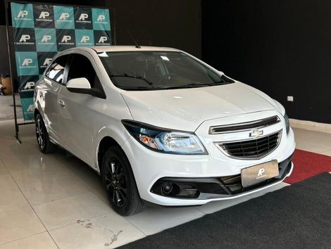 Chevrolet ONIX HATCH LT 1.4 8V FlexPower 5p Mec.