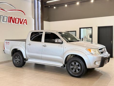 Toyota Hilux CD SRV D4-D 4x4 3.0 TDI Diesel Aut