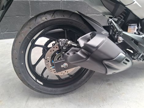 BAJAJ DOMINAR 250