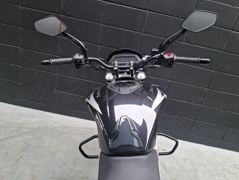 BAJAJ DOMINAR 250