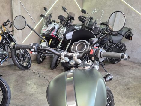 TRIUMPH SCRAMBLER 1200 XC