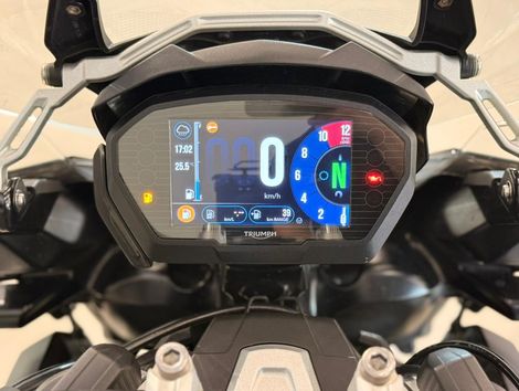 TRIUMPH TIGER 1200 DESERT Edition