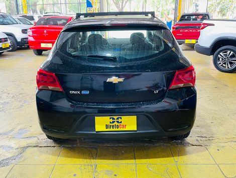 Chevrolet ONIX HATCH LT 1.0 8V FlexPower 5p Mec.
