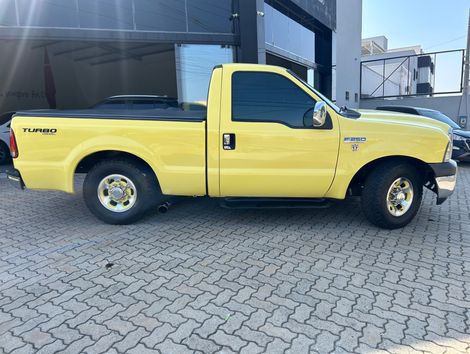 Ford F-250 XL Super Duty 4.2 V6