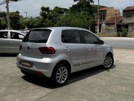VolksWagen Fox Connect 1.6 Flex 8V 5p