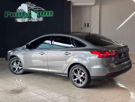 Ford Focus 2.0 16V/SE/SE Plus Flex 5p Aut.