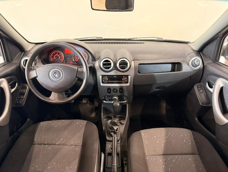 Renault LOGAN Authentique Hi-Flex 1.0 16V 4p