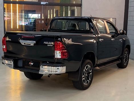 Toyota Hilux CD SRV 4x4 2.7 Flex 16V Aut.