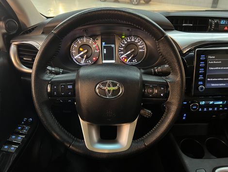 Toyota Hilux CD SRV 4x4 2.7 Flex 16V Aut.