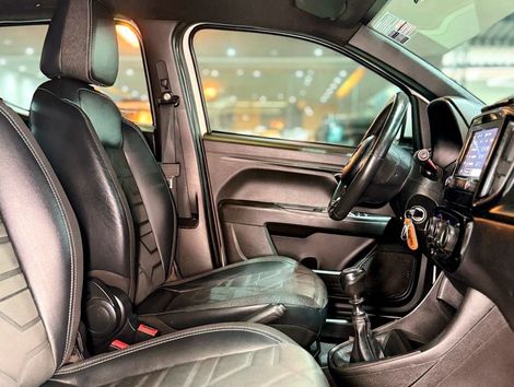 Fiat Strada Volcano 1.3 Flex 8V CD