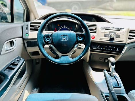 Honda Civic Sedan LXR 2.0 Flexone 16V Aut. 4p