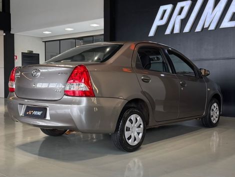 Toyota ETIOS XS Sedan1.5 Flex 16V 4p Mec.