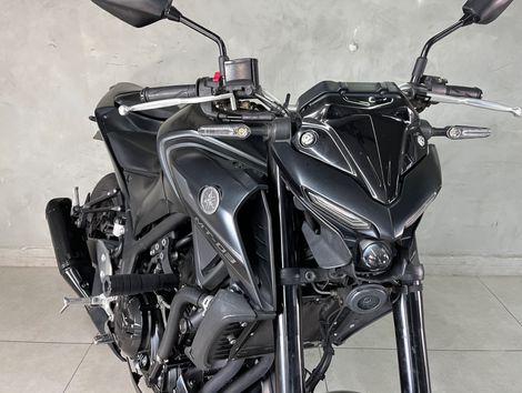 YAMAHA MT-03 321/ABS