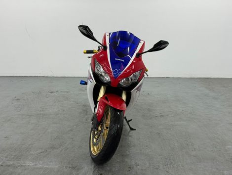HONDA CBR 1000 RR Fireblade