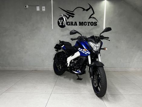 BAJAJ DOMINAR 160