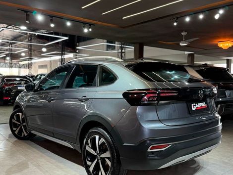 VolksWagen Nivus Highline 1.0 200 TSI Flex Aut.